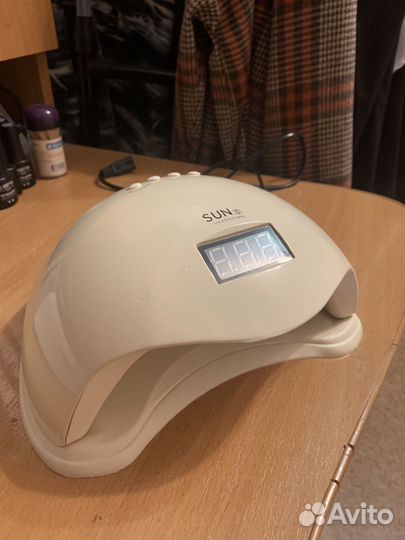 Лампа для маникюра