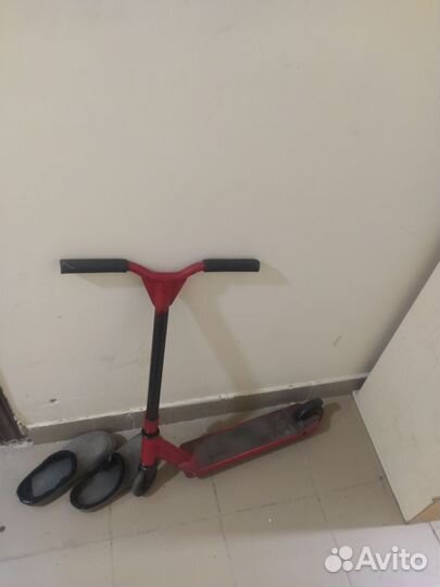 Детский трюковой самокат