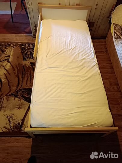 Кровать подростковая с матрасом бу