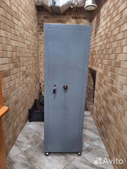 Оружейный сейф