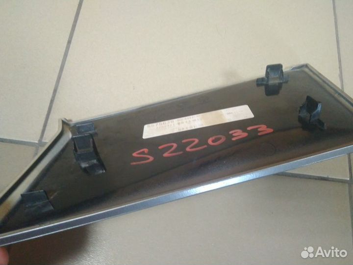 Scania 6 G-Serie Накладка решетки радиатора правая