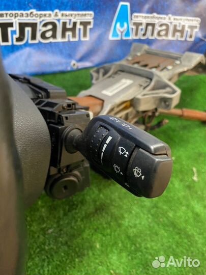 Подрулевой переключатель дворников Ford Focus CB4