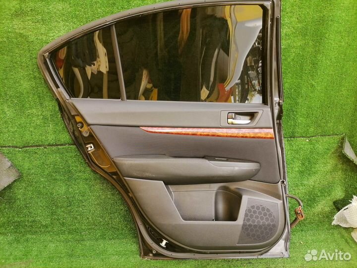 Дверь задняя задняя левая Subaru Legacy BM9