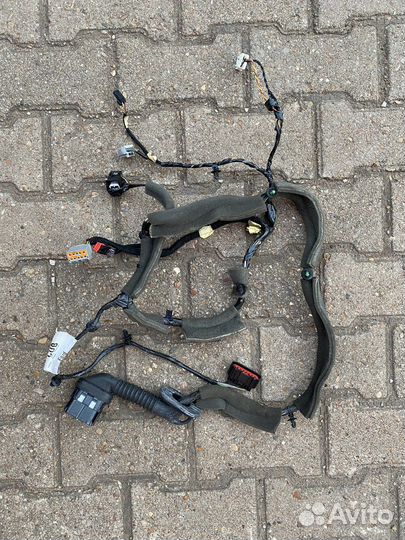 Проводка (коса) двери передней лев. Ford Focus 3
