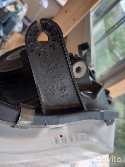 Фара правая Ford Focus 2 рестайлинг