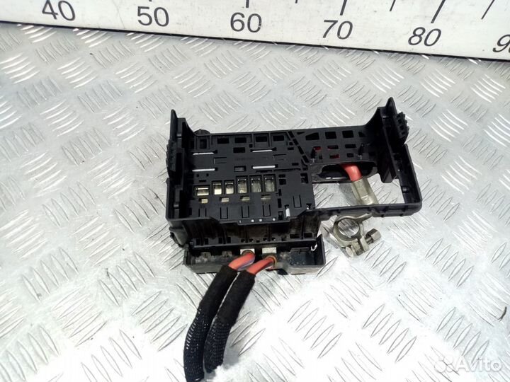 Б/У Блок предохранителей#001