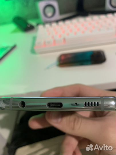 Samsung Galaxy S10+, 8/128 ГБ