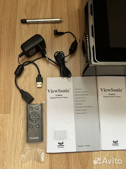 Цифровая фоторамка ViewSonic VFM886-50