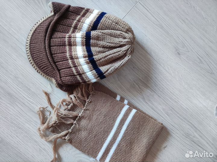 Комплект шапка и шарф
