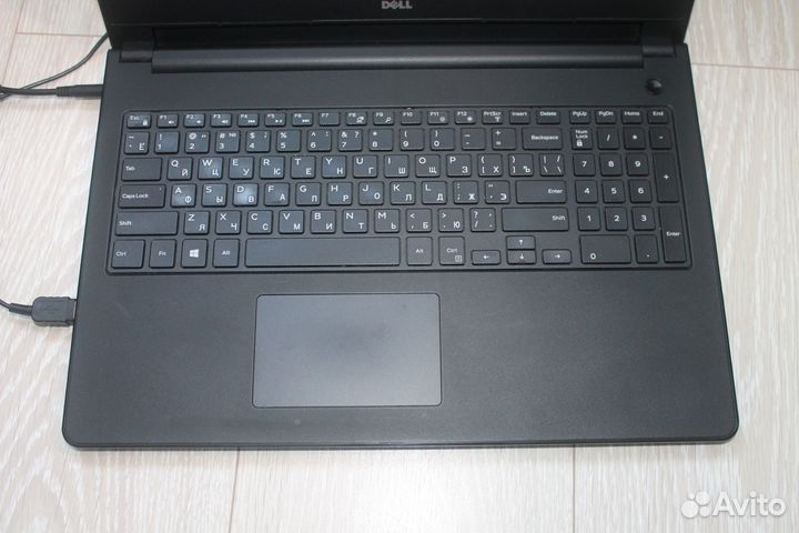 Ноутбук Dell Inspiron 3552