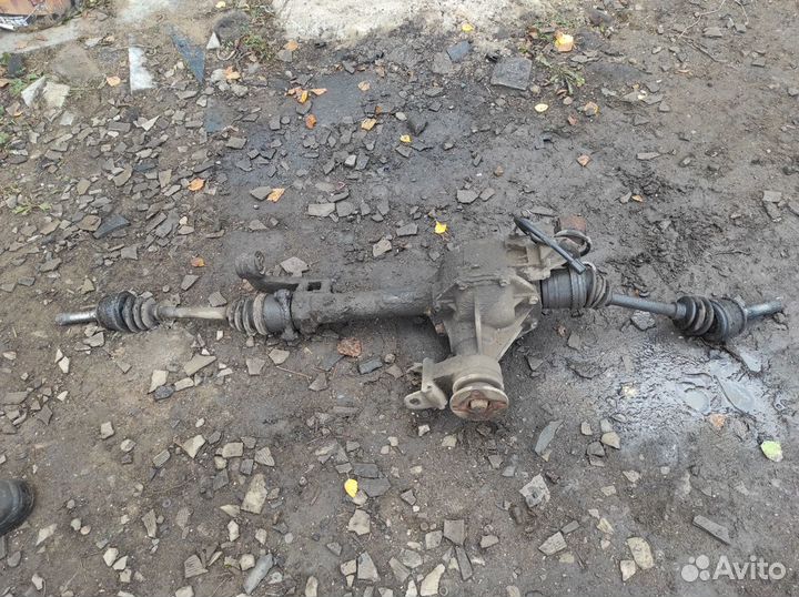 Задний мост, редуктор,привода Сузуки гранд витара