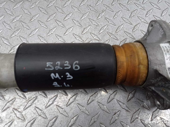 Амортизатор задний L BMW 3-Series F80