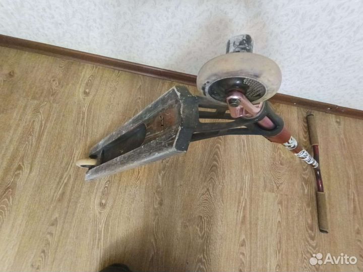 Трюковой самокат кастом стрит