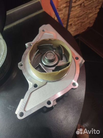 Помпа на audi a 6