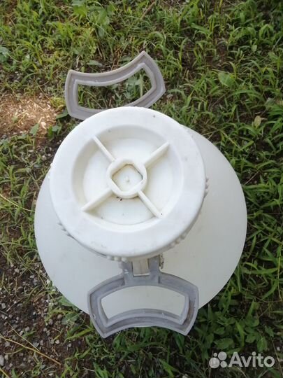 Емкость пластиковая под воду бу