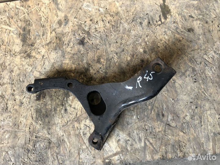 Кронштейн двигателя задний rover 45 400