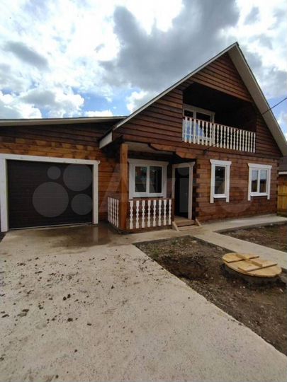 Дом 160 м² на участке 8 сот.