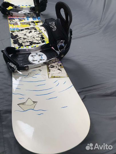 160 см сноуборд Atom с креплениями