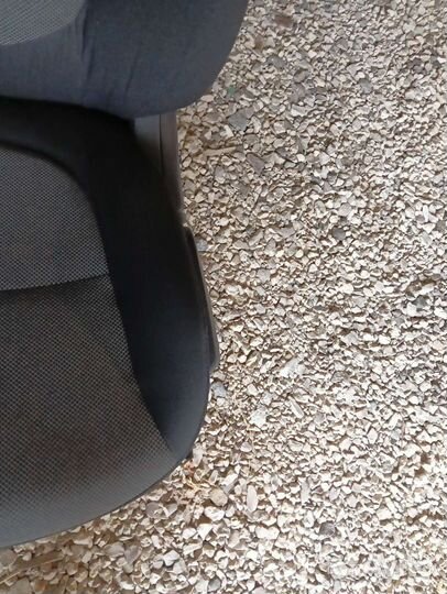 Передние сиденья