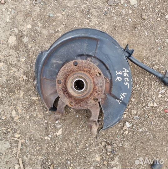 Поворотная цапфа Audi A6 (C5)