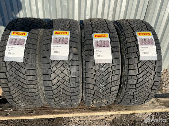 Pirelli Winter Ice Zero 205/55 R16 94T