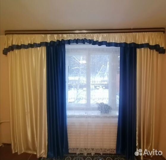 Шторы с ламбрикеном блэкаут. Карниз