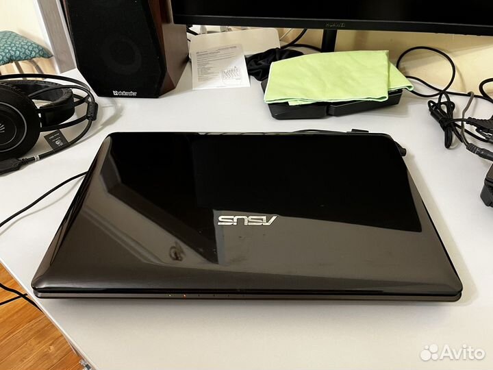 Ноутбук asus