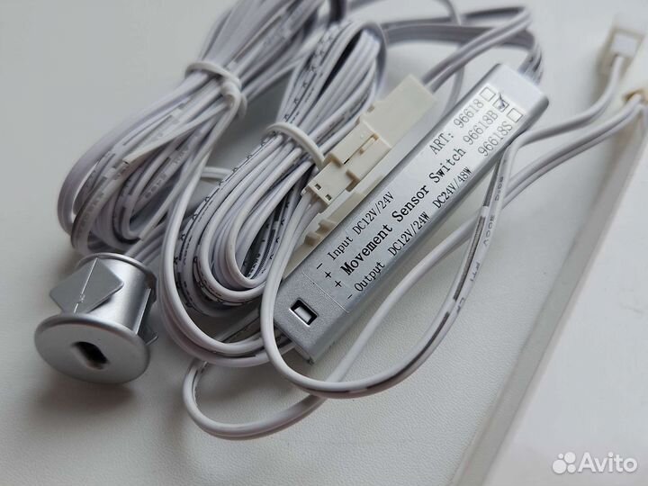 Бесконтактный выключатель с выносным сенсором 12 В