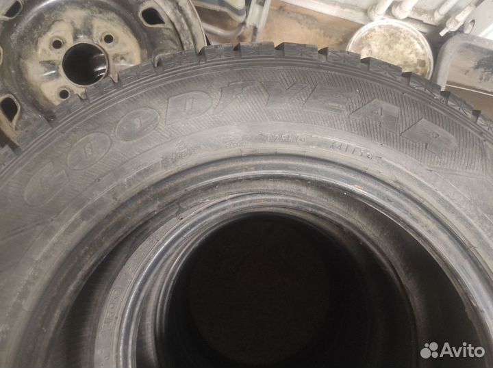 Goodyear Ice Navi Zea 195/65 R15 91Q