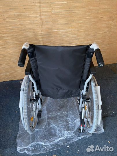 Коляска инвалидная