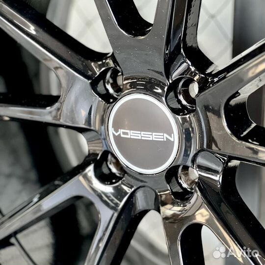 Диски Vossen VFS-1 R17 4x100 на Vesta/Rio/Solaris