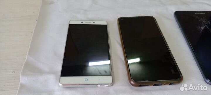 ZTE Blade X9, 2/16 ГБ