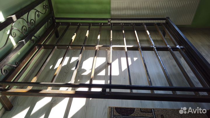 Кровать двухспальная металлическая в стиле лофт