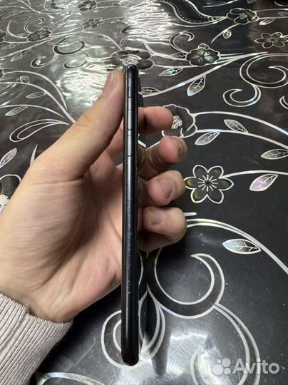 iPhone 7, 32 ГБ