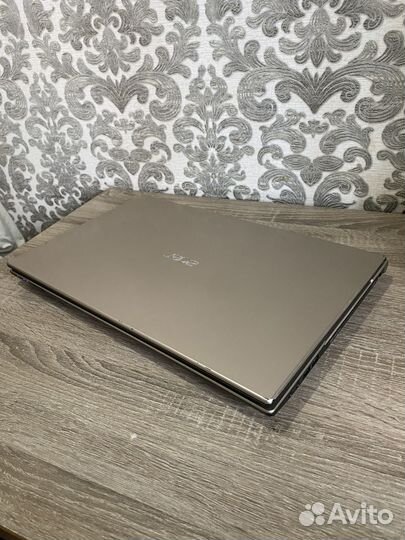 Игровой 17 дюймов GTX 4GB/core I5/SSD/8 озу