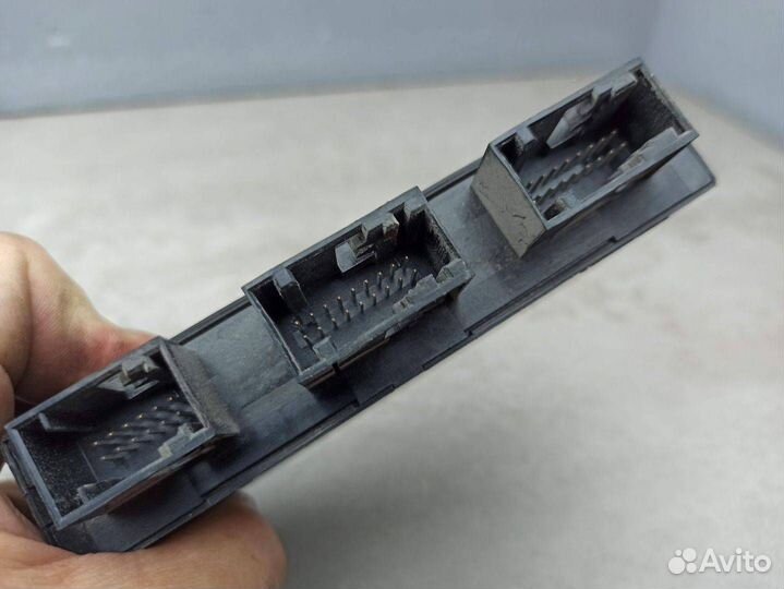 Блок управления парктрониками BMW X5 E70 9185139