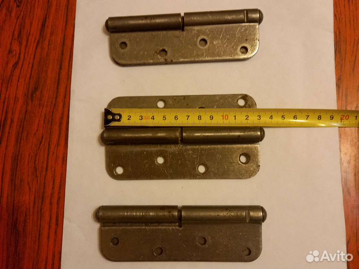Петли для дверей