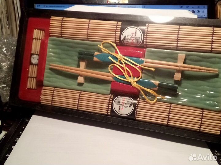 Набор для суши. Новый в упаковке. Бамбук и керамик