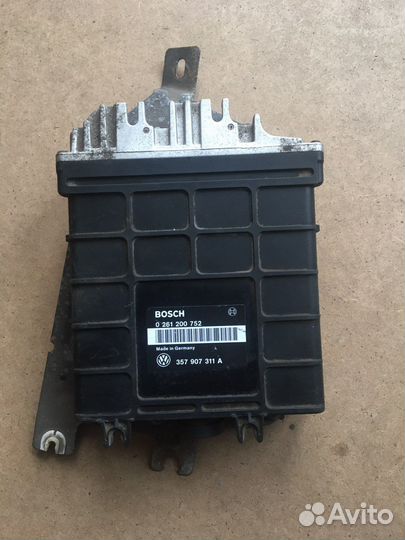 Блок управления двигателем Volkswagen Passat B 3