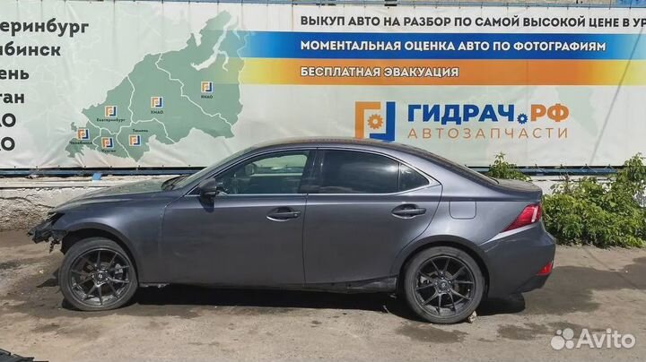 Фланец двигателя системы охлаждения Lexus IS250 (XE30) 16304-31035