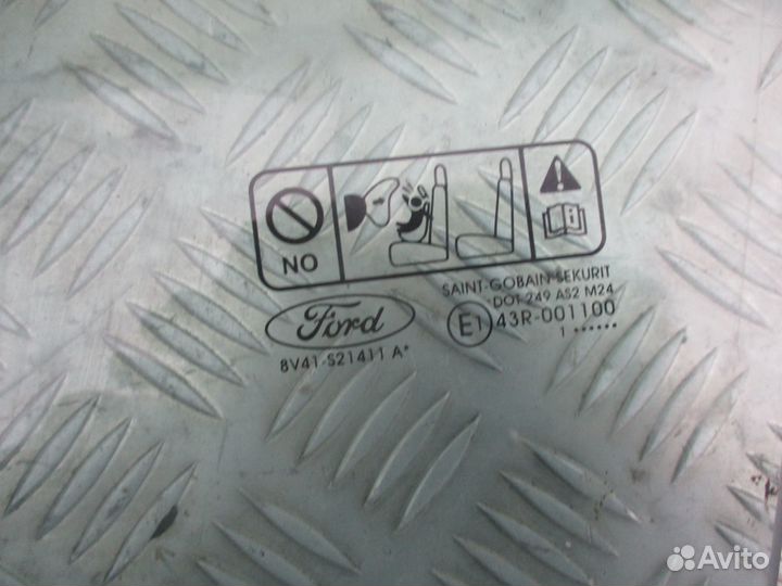 Стекло двери передней левой Форд Куга 1