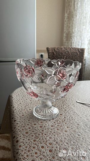 Посуда с розами
