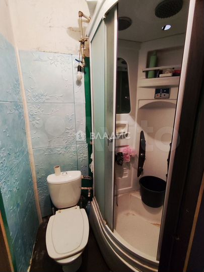 Комната 35 м² в 3-к., 1/3 эт.