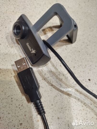 Продам Web-камеру Genius FaceCam 1000X