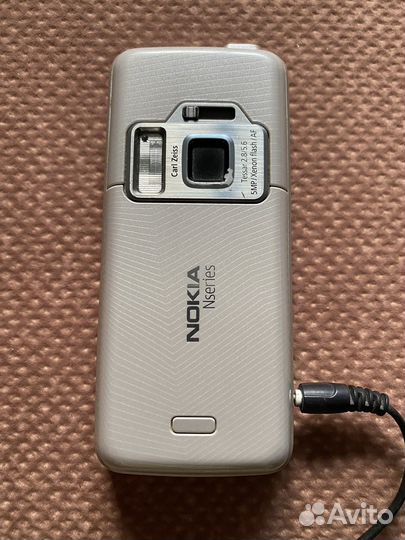 Nokia N82