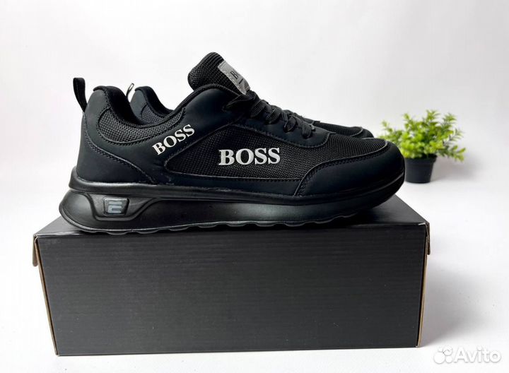 Кроссовки Boss легкие