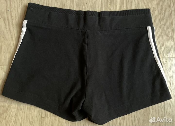 Шорты adidas женские