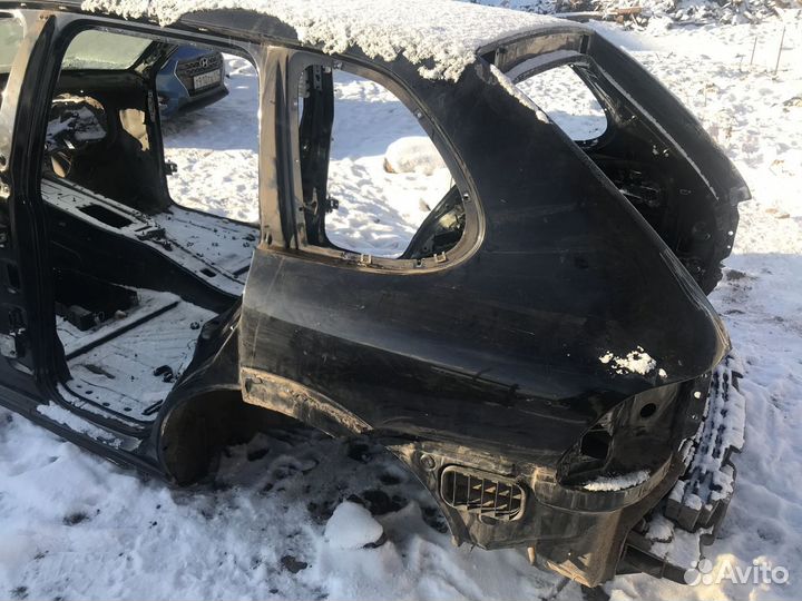 Четверть задняя левая Porsche Cayenne 955