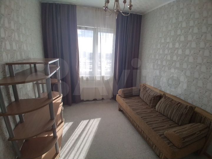 2-к. квартира, 64 м², 8/18 эт.