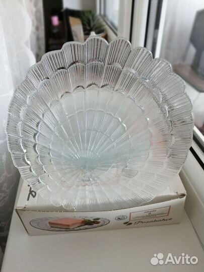 Тарелки десертные